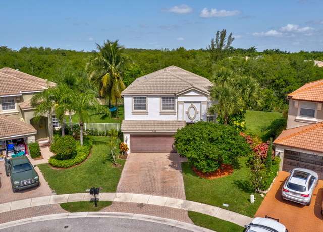 Property at 9193 Bryden Ct, Wellington, FL 33414, 5 beds, 2.5 baths