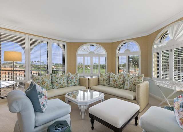 Property at 200 Bradley Pl #301, Palm Beach, FL 33480, 3 beds, 2.5 baths