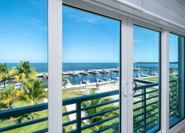 Property at 94825 Overseas Hwy #204, Key Largo, FL 33037, 3 beds, 3 baths