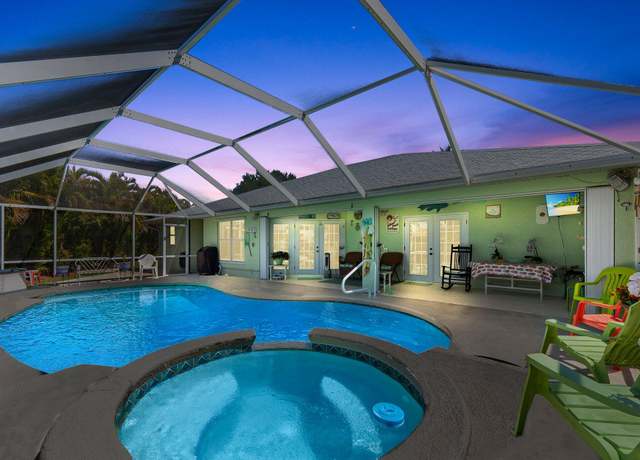 Property at 139 Commonwealth Ct, Hutchinson Island, FL 34949, 3 beds, 2 baths
