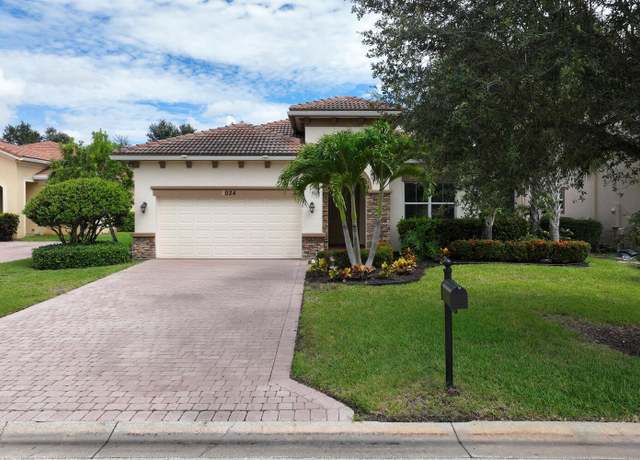 Property at 8024 SW Marin Dr, Stuart, FL 34997, 2 beds, 2 baths