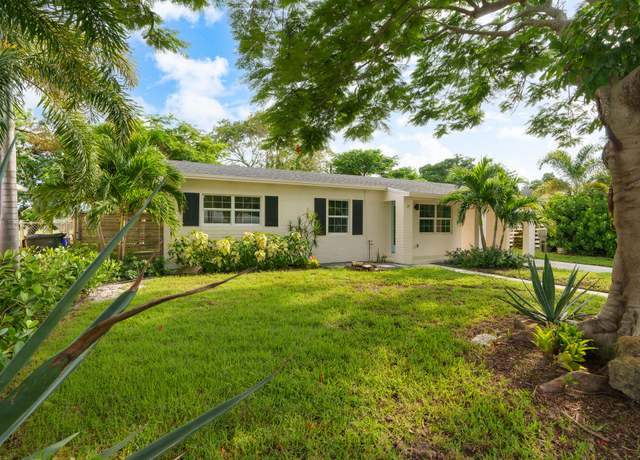 Property at 246 NE 20th St, Delray Beach, FL 33444, 2 beds, 1.5 baths