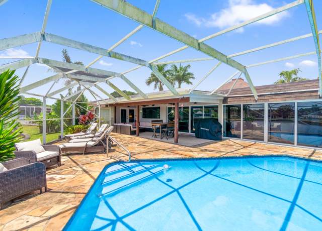 Property at 6106 Royal Poinciana Ln, Tamarac, FL 33319, 5 beds, 3 baths