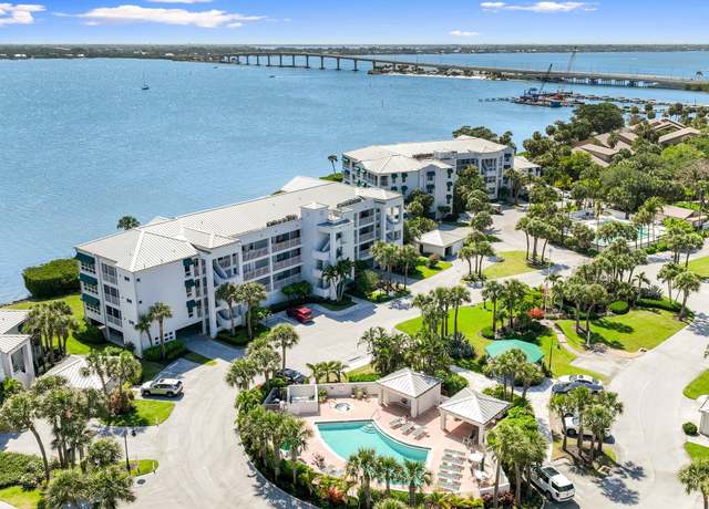 Property at 164 NE Edgewater Dr #2105, Stuart, FL 34996, 2 beds, 2 baths