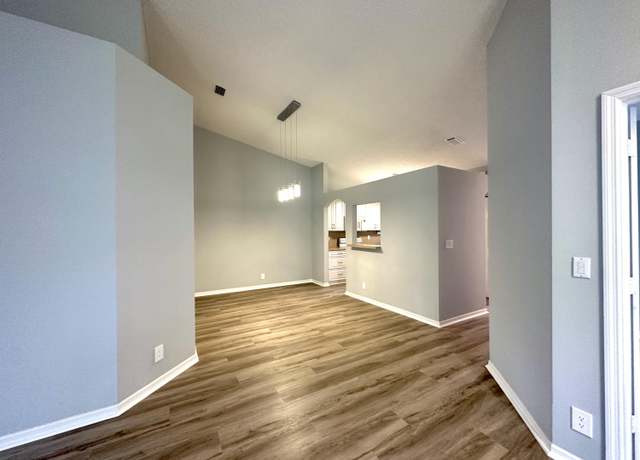 Property at 15443 Floral Club Rd, Delray Beach, FL 33484, 3 beds, 2 baths