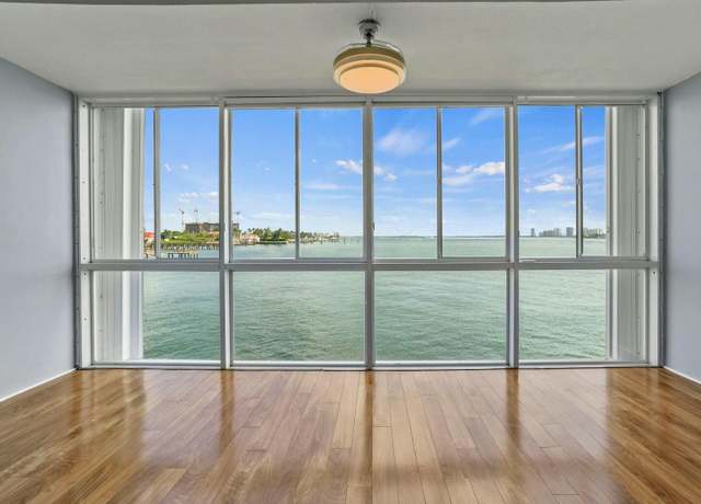 Property at 400 Wilma Cir #204, Riviera Beach, FL 33404, 1 bed, 1 bath