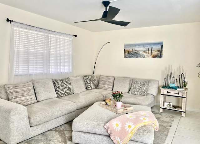 Property at 483 Saxony K, Delray Beach, FL 33446, 1 bed, 1.5 baths