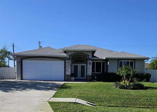 Property at 2316 SW Naomi Ave, Port Saint Lucie, FL 34953, 4 beds, 2 baths