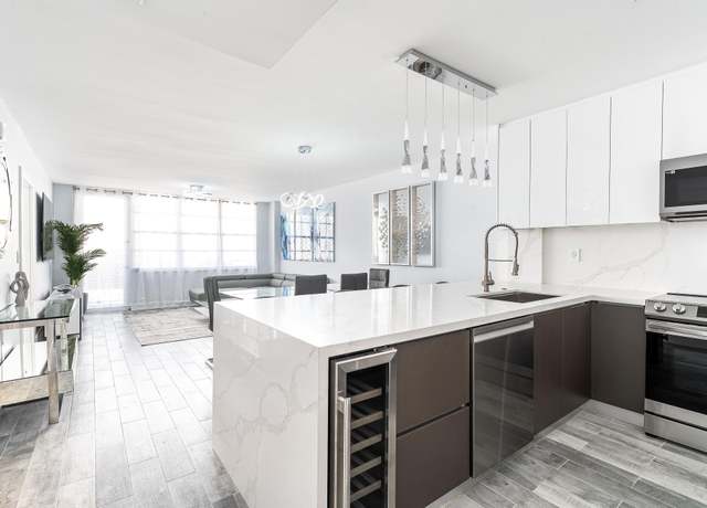Property at 3725 S Ocean Dr #1203, Hollywood, FL 33019, 2 beds, 2 baths