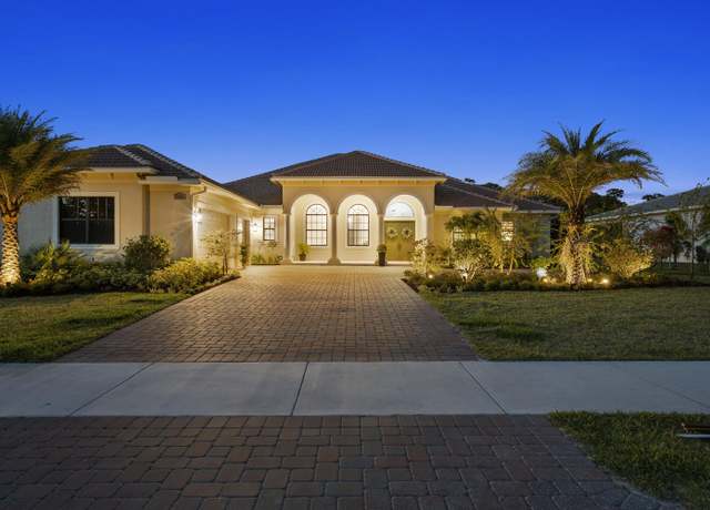 Property at 5214 SW Pomegranate Way, Palm City, FL 34990, 4 beds, 4.5 baths