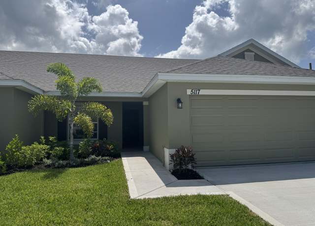 Property at 5117 Modeno St, Fort Pierce, FL 34951, 3 beds, 2 baths
