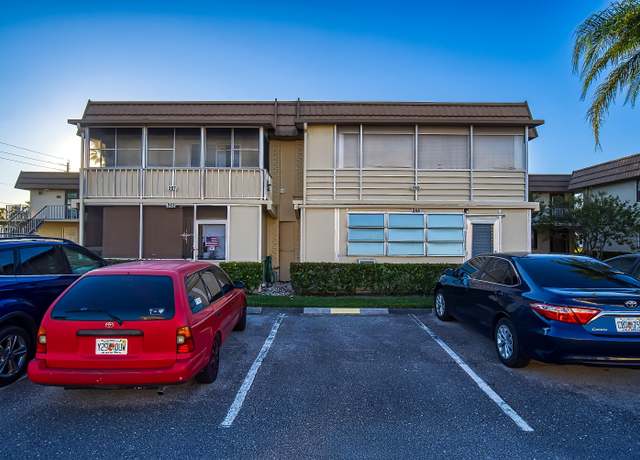 Property at 267 Saxony F, Delray Beach, FL 33446, 1 bed, 1.5 baths