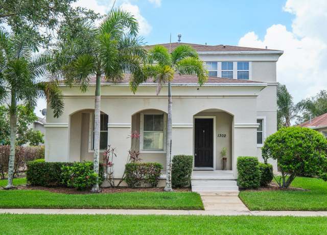 Property at 1302 Classic Ct, Vero Beach, FL 32966, 3 beds, 2.5 baths