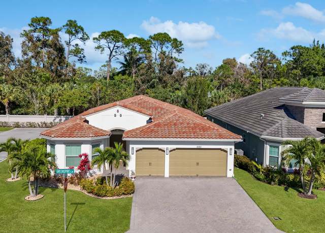Property at 9281 Greenspire Ln, Lake Worth, FL 33467, 4 beds, 3.5 baths