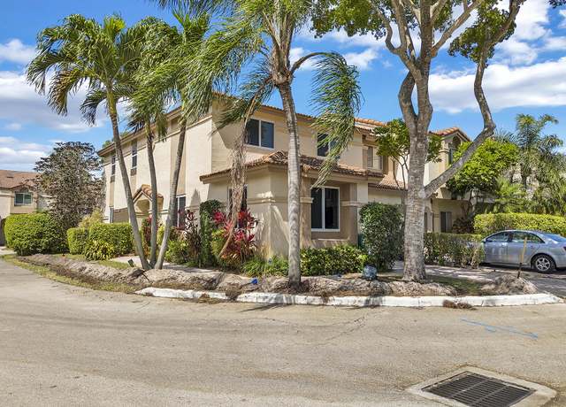 Property at 6807 Via Regina #1, Boca Raton, FL 33433, 3 beds, 3.5 baths
