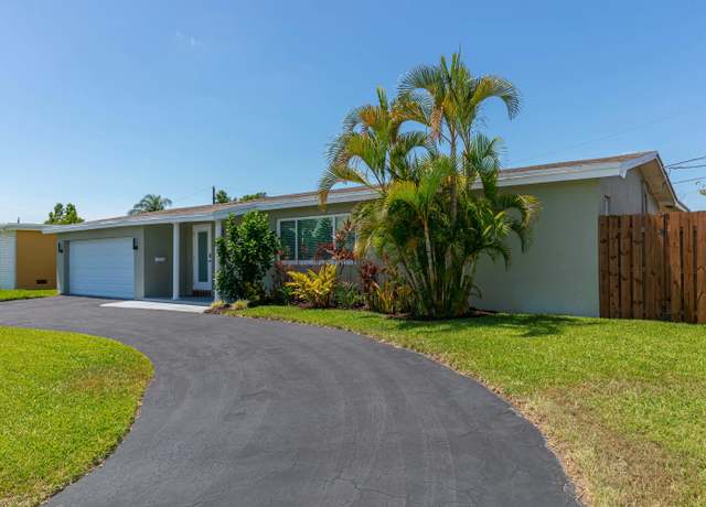 Property at 8421 NW 24th St, Sunrise, FL 33322, 4 beds, 2 baths