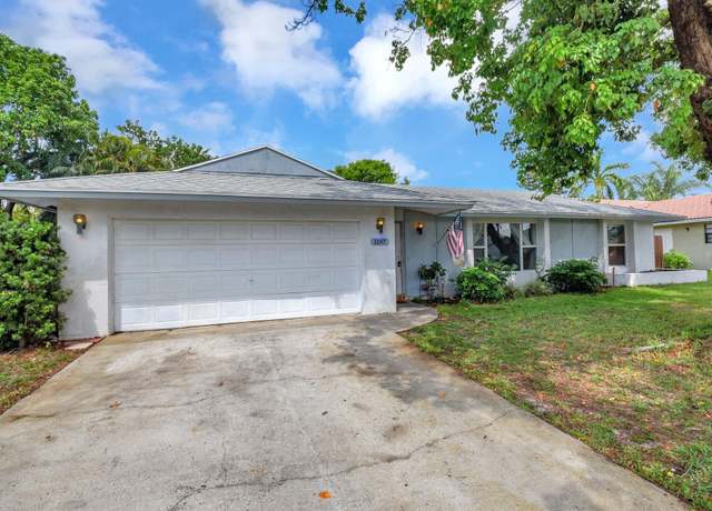 Property at 1197 Belmore Ter, Wellington, FL 33414, 3 beds, 2 baths