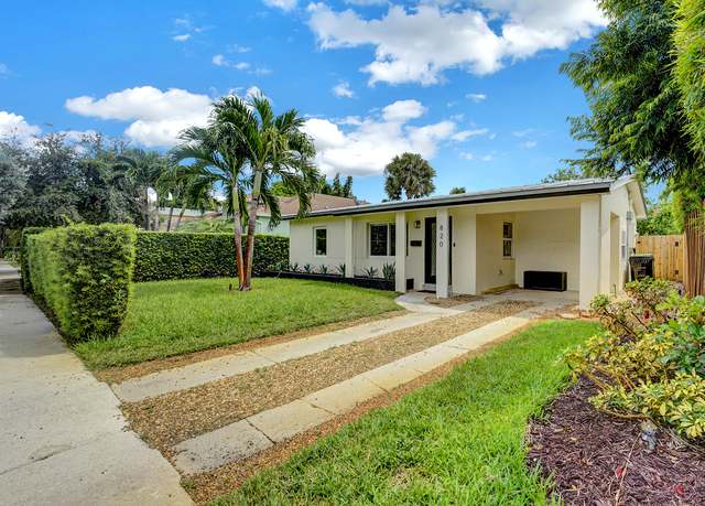 Property at 820 NE 17th St, Fort Lauderdale, FL 33305, 3 beds, 2 baths