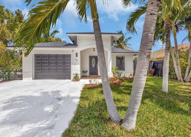 Property at 1228 S N St, Lake Worth Beach, FL 33460, 3 beds, 2 baths