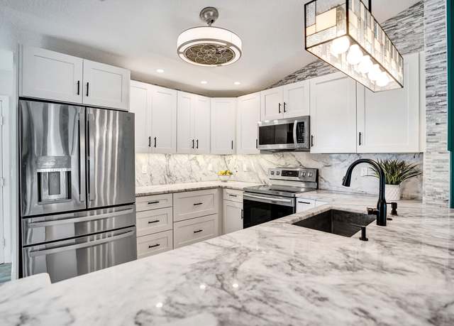 Property at 8062 Cassia Dr, Boynton Beach, FL 33472, 3 beds, 2 baths