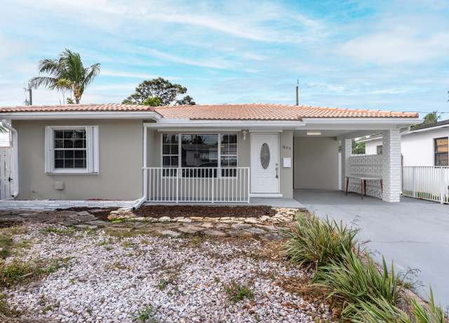 Property at 1609 N J Ter, Lake Worth, FL 33460, 2 beds, 2 baths