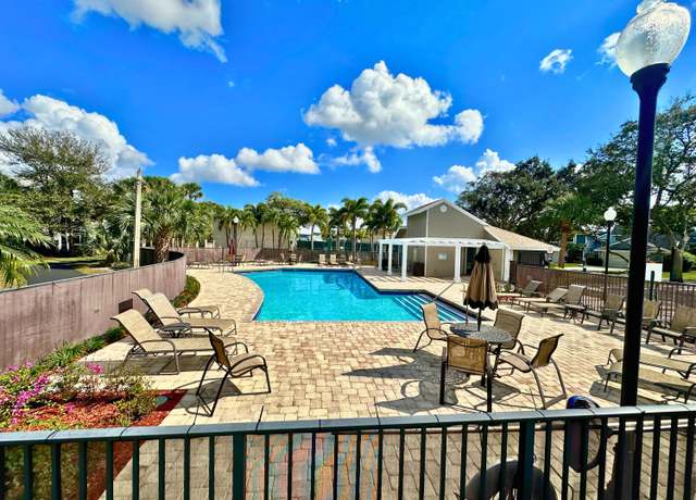 Property at 5108 Coronado Rdg Rdg, Boca Raton, FL 33486, 3 beds, 2.5 baths