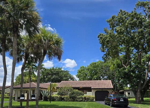 Property at 21959 Arriba Real Unit 22-B, Boca Raton, FL 33433, 3 beds, 2 baths