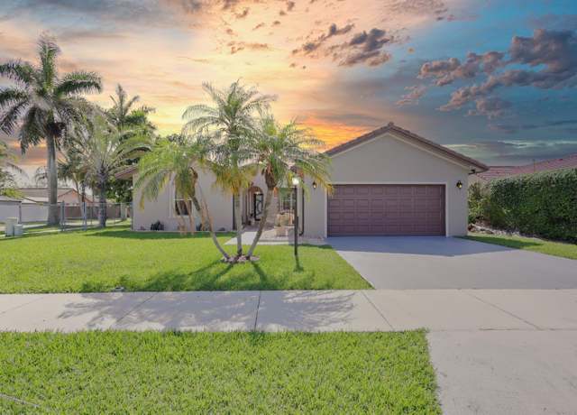 Property at 17110 SW 149th Ave, Miami, FL 33187, 3 beds, 2 baths