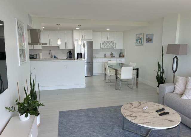 Property at 2121 N Ocean Blvd Unit 806w, Boca Raton, FL 33431, 2 beds, 2 baths