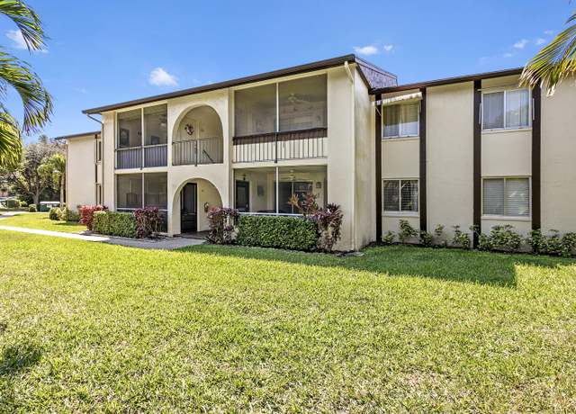 Property at 5927 La Pinata Blvd Unit C-2, Greenacres, FL 33463, 2 beds, 1.5 baths
