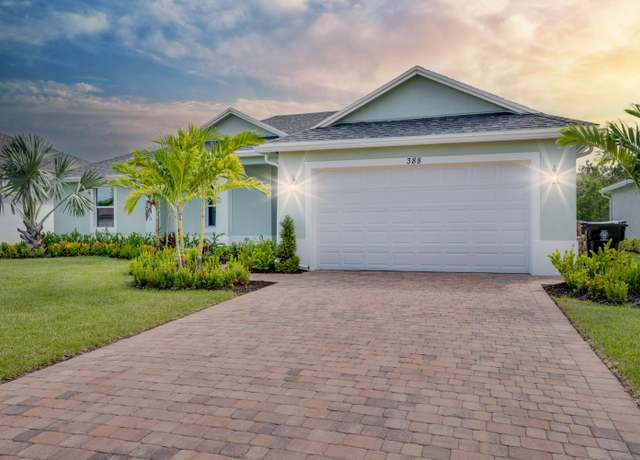 Property at 388 SW Vista Lake Dr, Port Saint Lucie, FL 34953, 4 beds, 2.5 baths