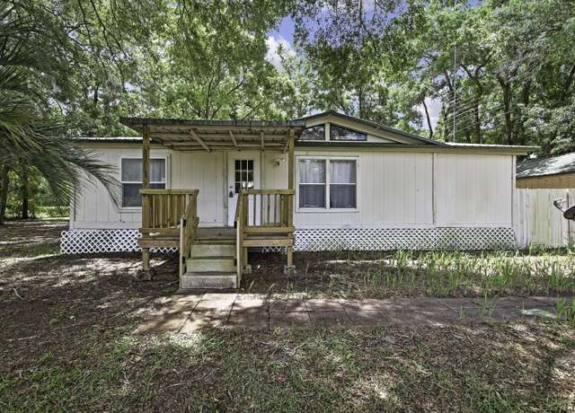 Property at 25256 Richbarn Rd, Brooksville, FL 34601, 3 beds, 2 baths