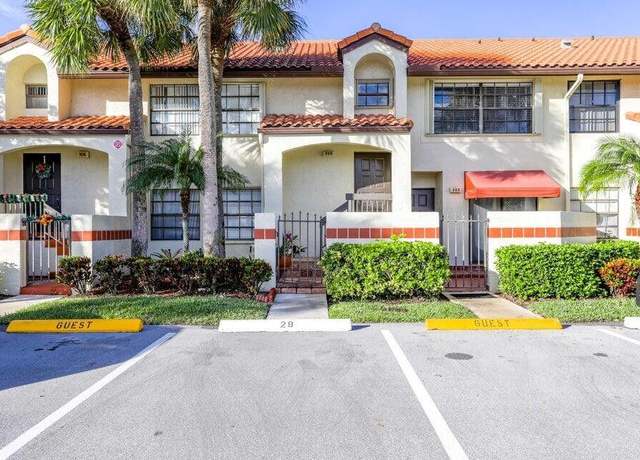 Property at 306 Republic Ct, Deerfield Beach, FL 33442, 3 beds, 2 baths