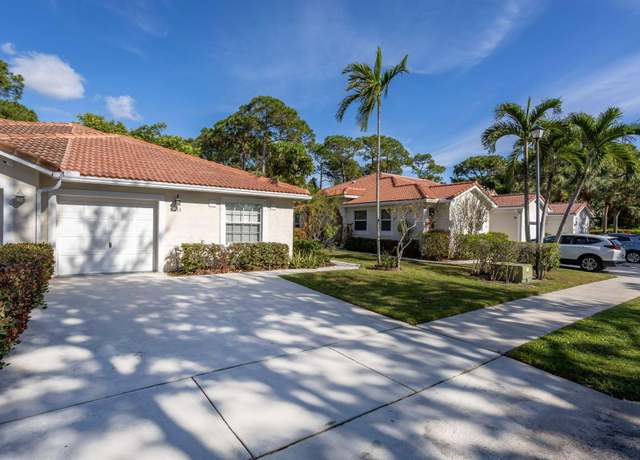 Property at 5033 S La Sedona Cir, Delray Beach, FL 33484, 3 beds, 2 baths