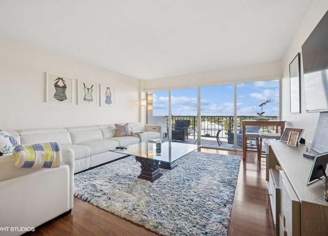 Property at 801 S Federal Hwy #608, Pompano Beach, FL 33062, 2 beds, 2 baths