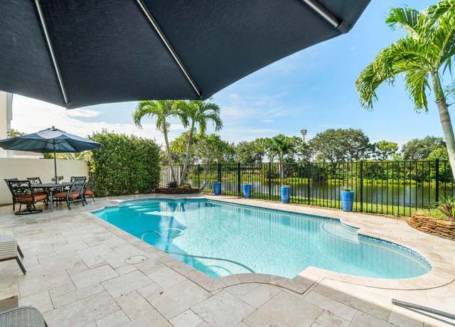 Property at 6188 Spring Isles Blvd, Lake Worth, FL 33463, 3 beds, 2.5 baths