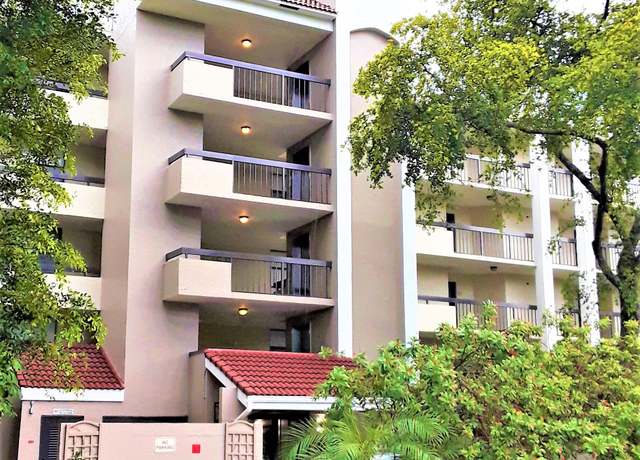 Property at 820 Lavers Cir Unit G104, Delray Beach, FL 33444, 2 beds, 2 baths