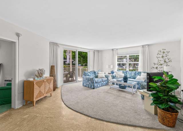 Property at 100 N Ocean Blvd #105, Delray Beach, FL 33483, 2 beds, 2 baths