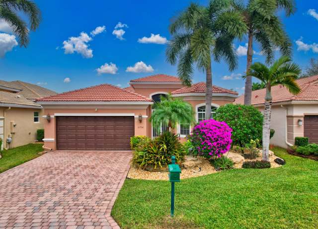 Property at 6764 Pisano Dr, Lake Worth, FL 33467, 3 beds, 2 baths