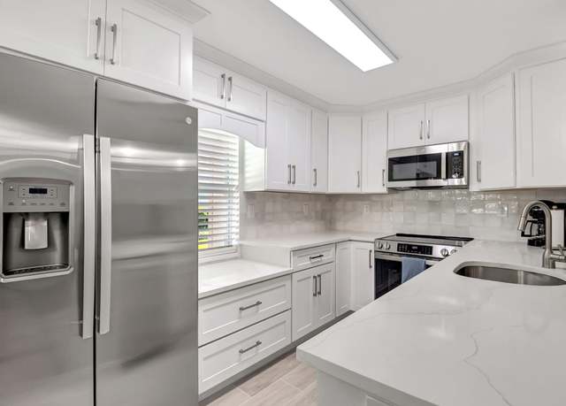 Property at 493 Flanders K, Delray Beach, FL 33484, 2 beds, 2 baths