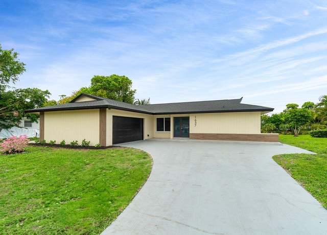 Property at 1637 40th St, West Palm Beach, FL 33407, 3 beds, 2 baths