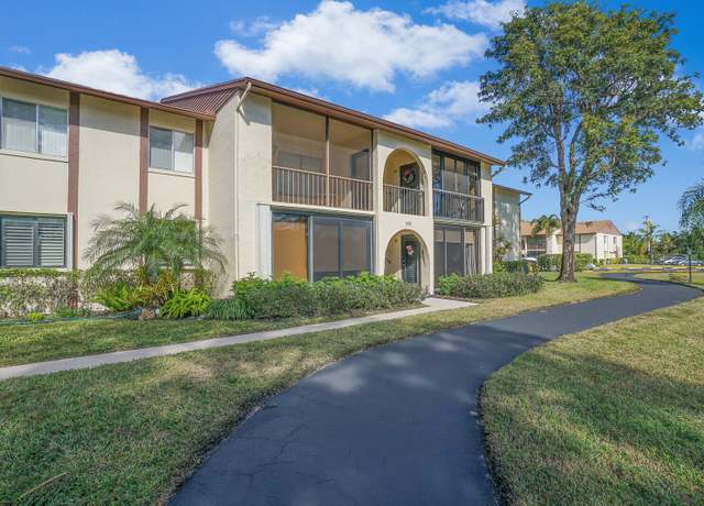 Property at 326 Knotty Pine Cir Unit C-1, Greenacres, FL 33463, 2 beds, 2 baths