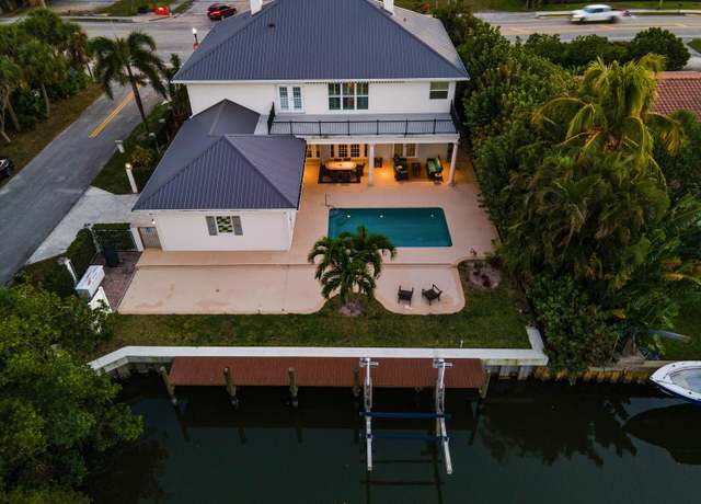Property at 401 Center St, Jupiter, FL 33458, 6 beds, 4.5 baths