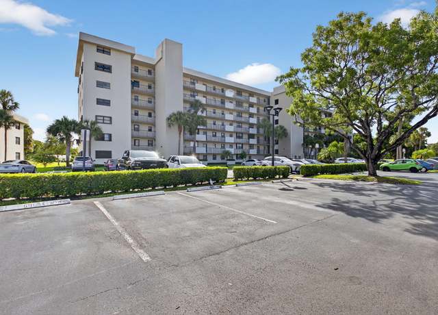 Property at 2430 Deer Creek Country Club Blvd Unit 701-2, Deerfield Beach, FL 33442, 3 beds, 2 baths