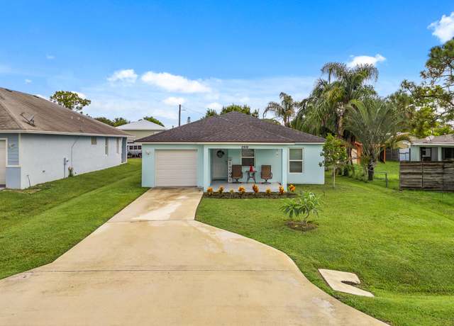 Property at 2919 SE Cypress St, Stuart, FL 34997, 3 beds, 2 baths