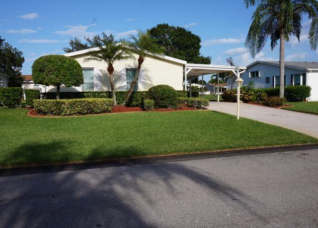 Property at 7704 White Egret Ln, Port Saint Lucie, FL 34952, 2 beds, 2 baths