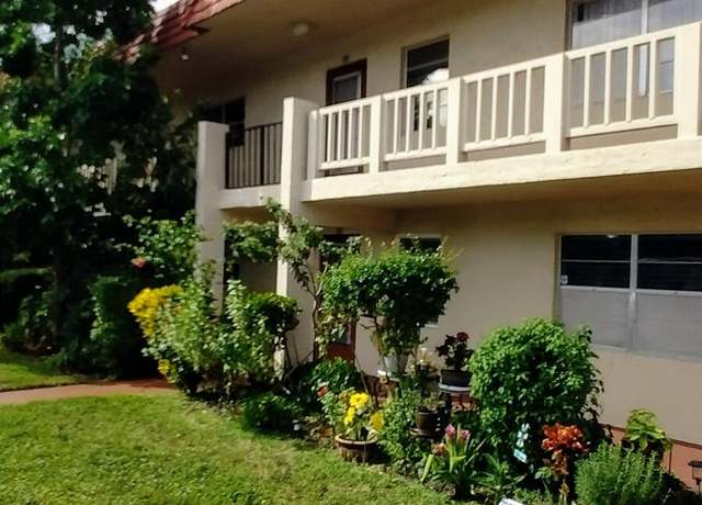 Property at 2 Abbey Ln #203, Delray Beach, FL 33446, 2 beds, 2 baths