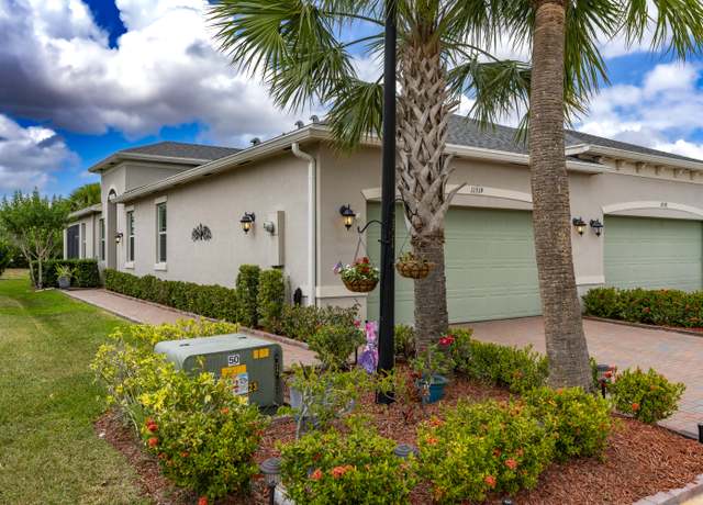 Property at 11915 SW Lake Park Dr, Port Saint Lucie, FL 34987, 2 beds, 2 baths