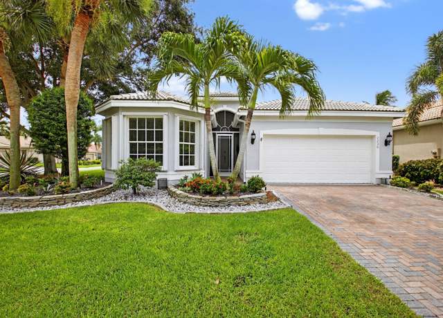 Property at 7236 Maple Ridge Trl, Boynton Beach, FL 33437, 4 beds, 2.5 baths