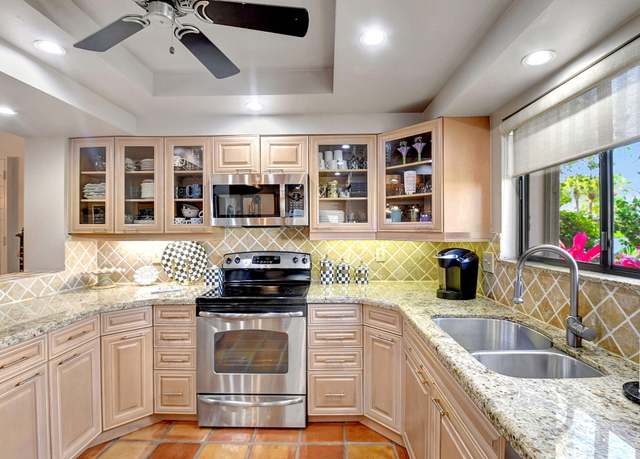 Property at 15941 Loch Katrine Trl #7002, Delray Beach, FL 33446, 2 beds, 2 baths